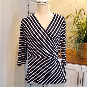 Jones New York Navy Blue & White Diagonal  Stripe Top w/ruched waist, Size Large